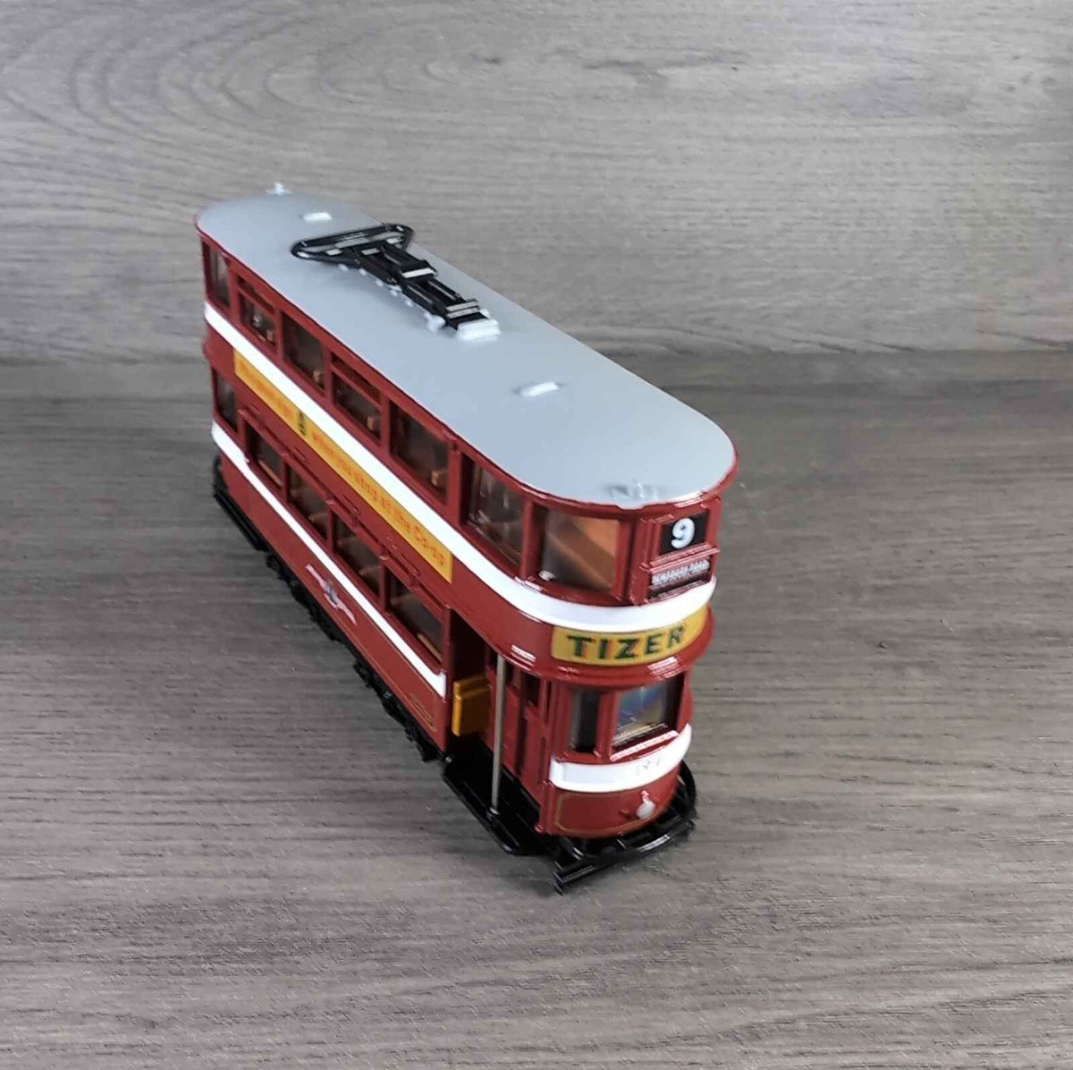 Exclusive First Editions EFE Leeds Transport C.W.S Tram 13402 Die-Cast Model