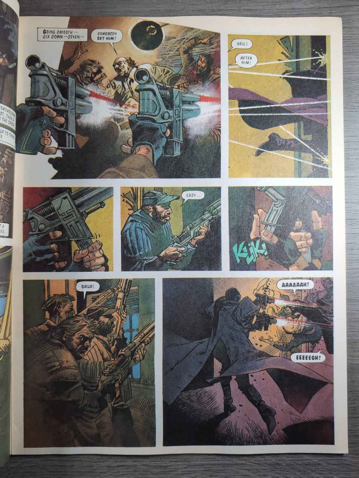 2000AD Prog 810 Featuring Judge Dredd Comic 21st Nov 1992 Vintage Retro Comic