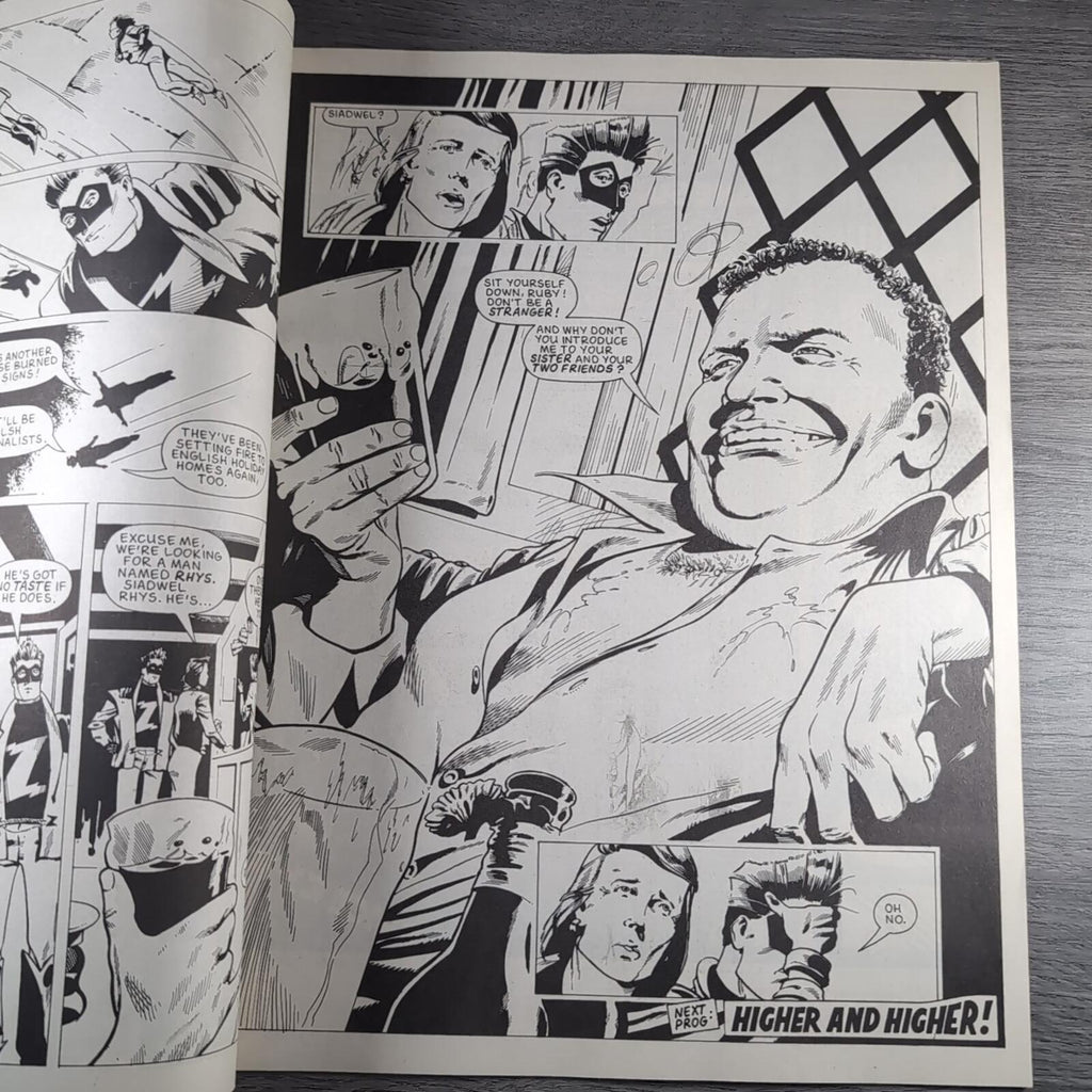 2000AD Prog 541 Featuring Judge Dredd 26th September 1987 Vintage Comic