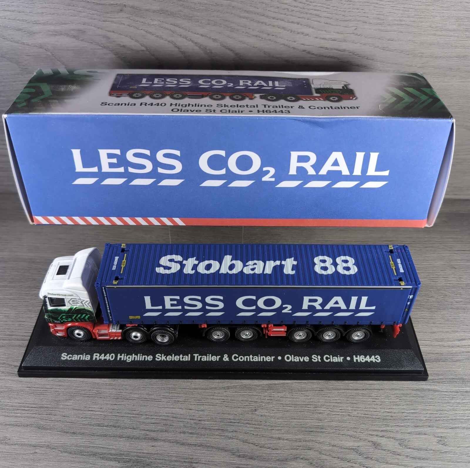 Atlas Editions Eddie Stobart Scania R440Highline Skeletal Trailer Olave St Clair