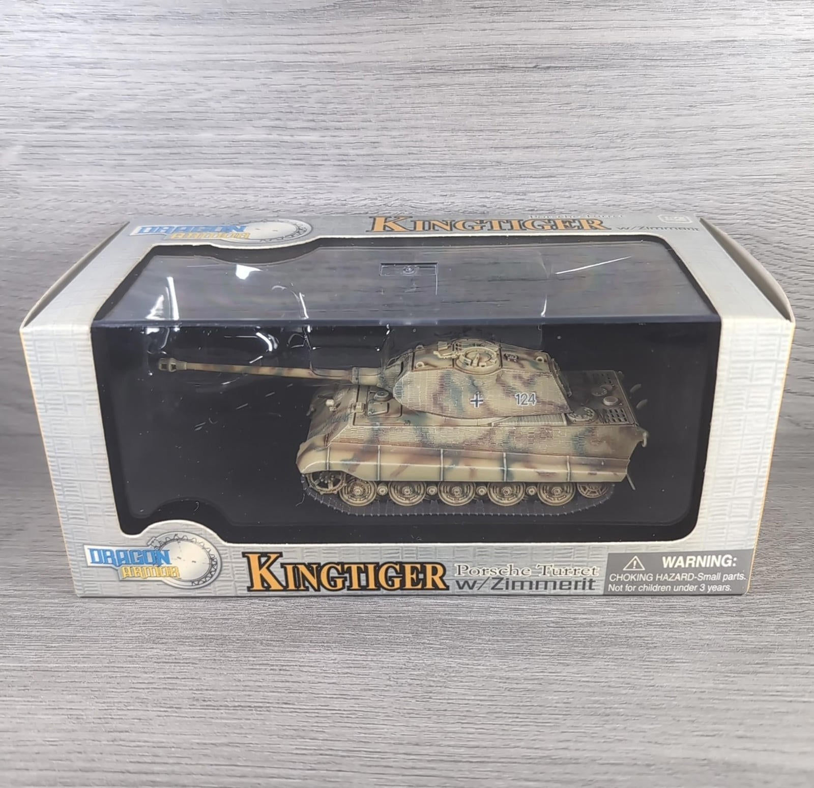 Dragon Armor Kingtiger Posrche Turrer w/Zimmerit sPzABT 501  1:72 Scale Model