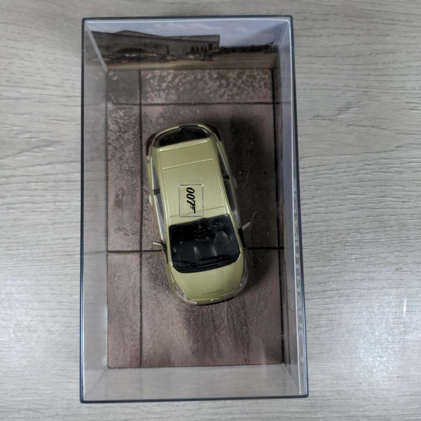 Eaglemoss James Bond 007 Ford KA Quantum Of Solace Diecast Car 1:43 Scale