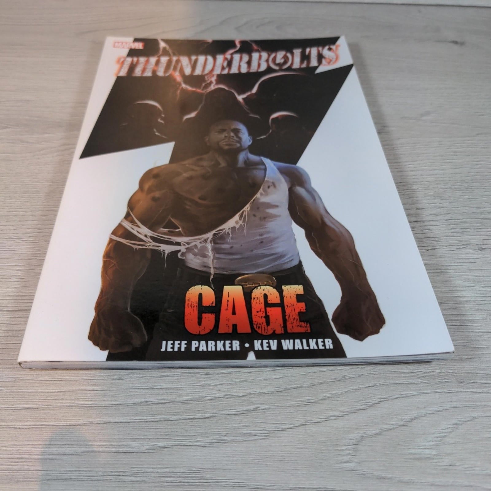 Thunderbolts Cage by J Parker Marvel Graphic Novel Paperback 2011 Graphic Novel