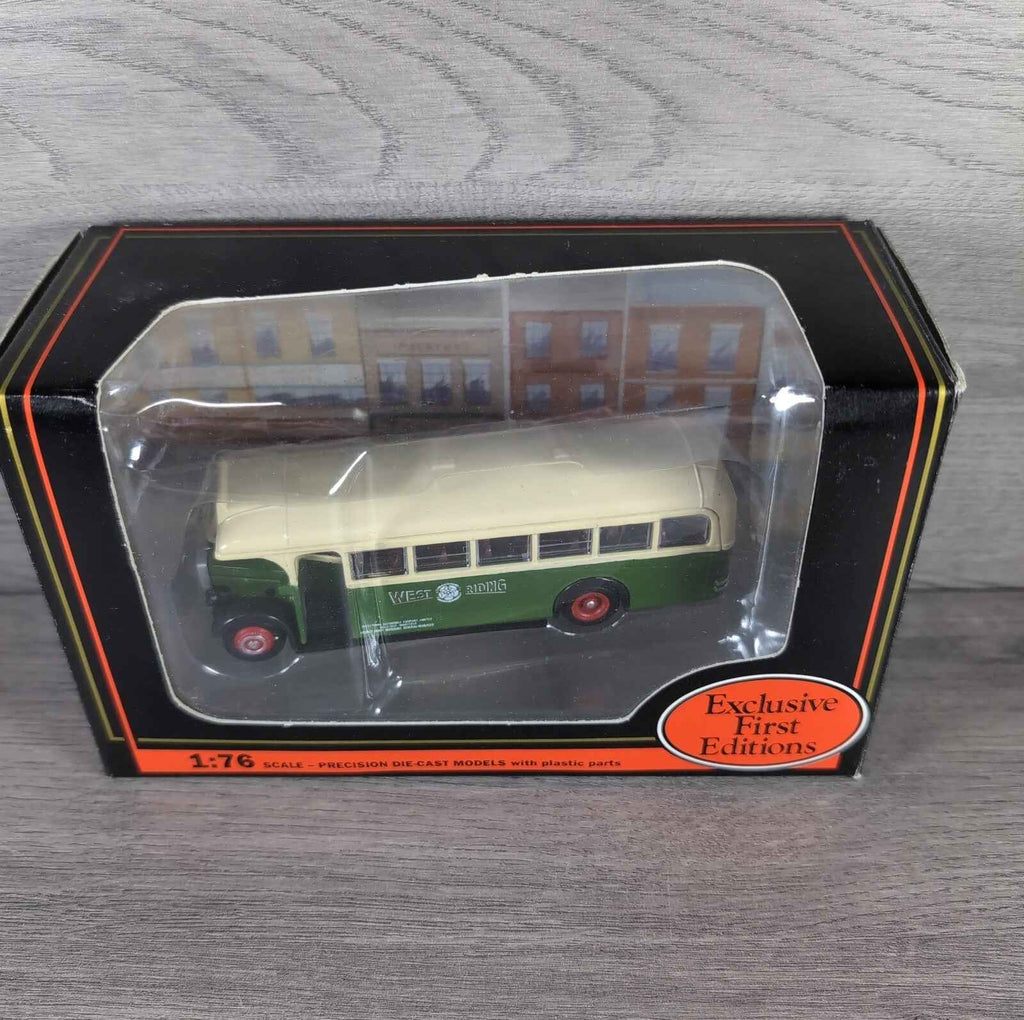 Exclusive First Editions EFE 18401 Leyland TS8 Tiger Diecast Model 1:76 Scale