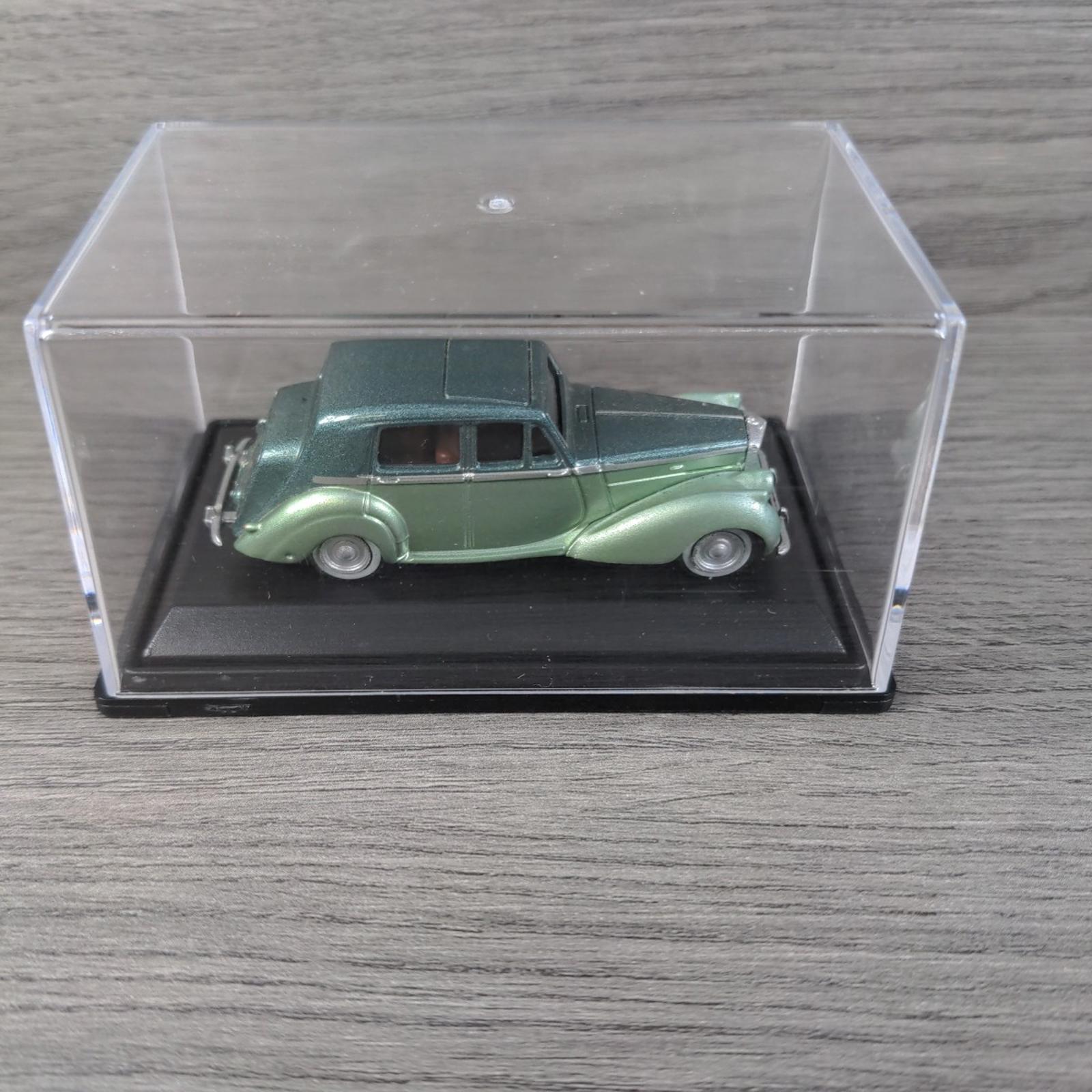 Oxford Automobile Company Green Bentley Mk VI 1:76 Scale Die-Cast Model - Retrorama UK