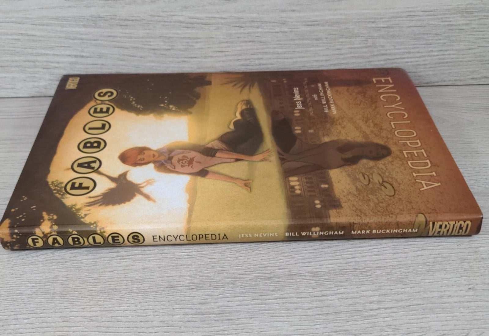 Vertigo Comics The Fables Encyclopedia Jess Nevins Hardback Graphic Novel