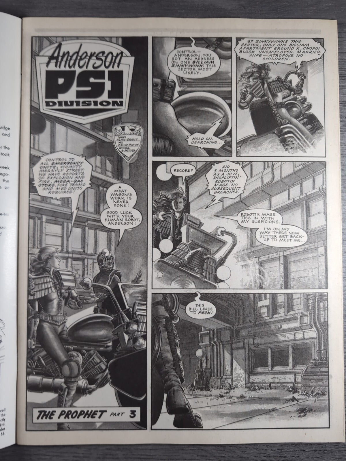 2000AD Prog 647 Featuring Judge Dread Comic 7th Oct 1989 Vintage Retro Comic - Retrorama UK