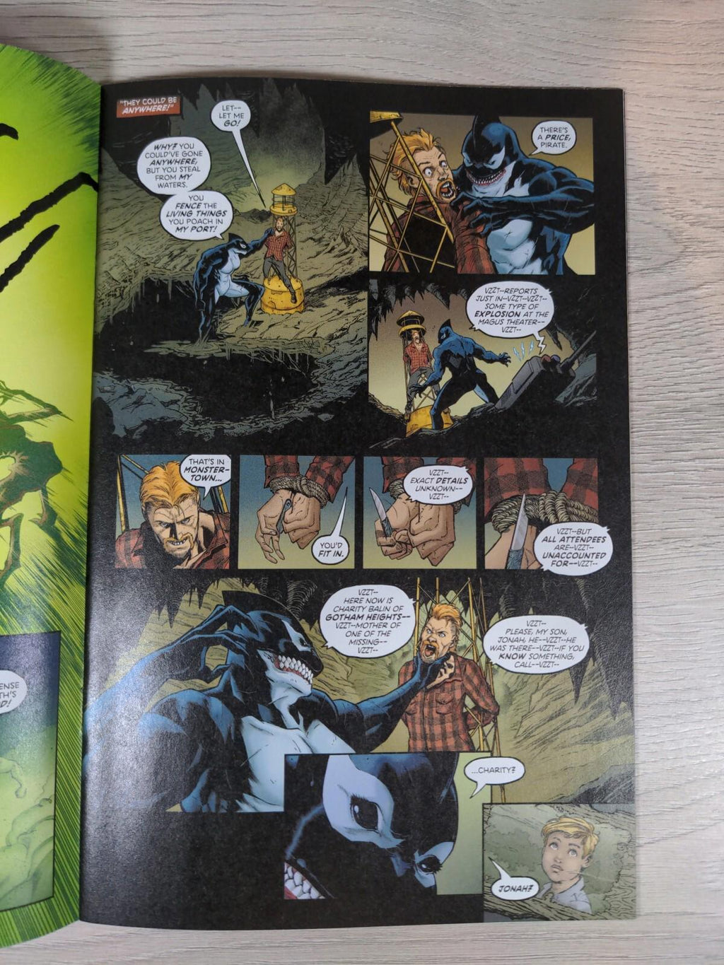 DC Universe: Gotham City Monsters Comic  Issue Number  2  - 2019 - Retrorama UK