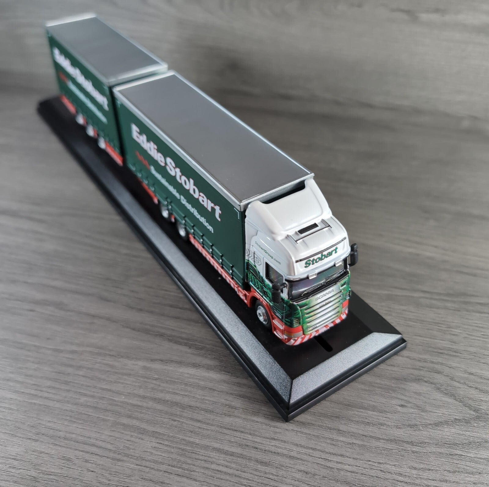 Atlas Editions Eddie Stobart Scania R440 Topline Drawbar Calista Madison M344
