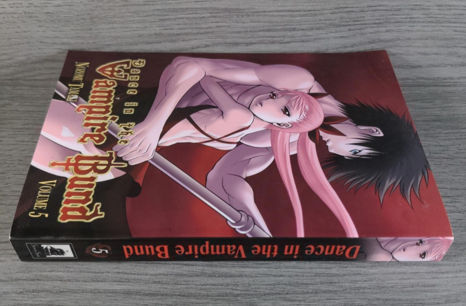 Dance in the Vampire Bund Vol. 5 by Tamaki, Nozomu Graphic Novel Paperback Book - Retrorama UK