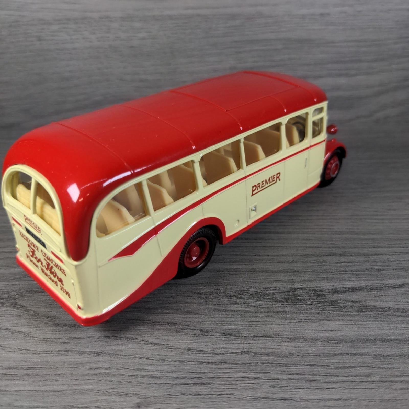 Corgi Cassic Commercials Bedford OB 97079  Leyland Tiger 70th Anniversary Set