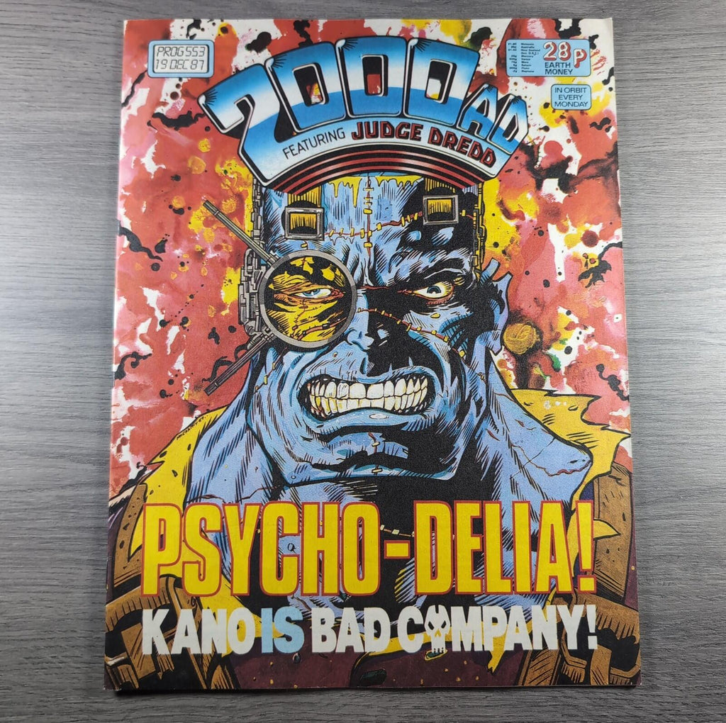 2000AD Prog 553 Featuring Judge Dredd 19th December 1987 Vintage Comic