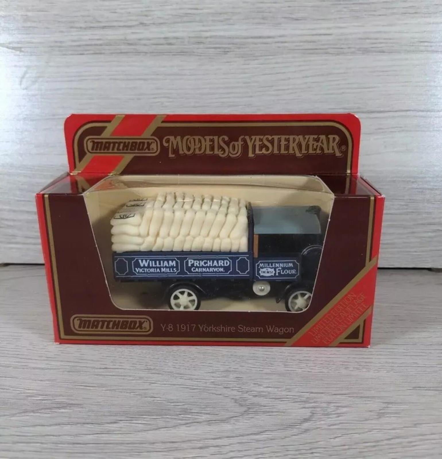 Matchbox Models of Yesteryear Y-8 1917 Yorkshire Steam Wagon Diecast Model - Retrorama UK