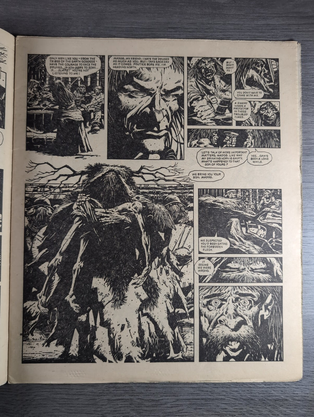 2000AD Prog 353 Featuring Judge Dredd Comic 28th Jan 1984 Vintage Retro Comic