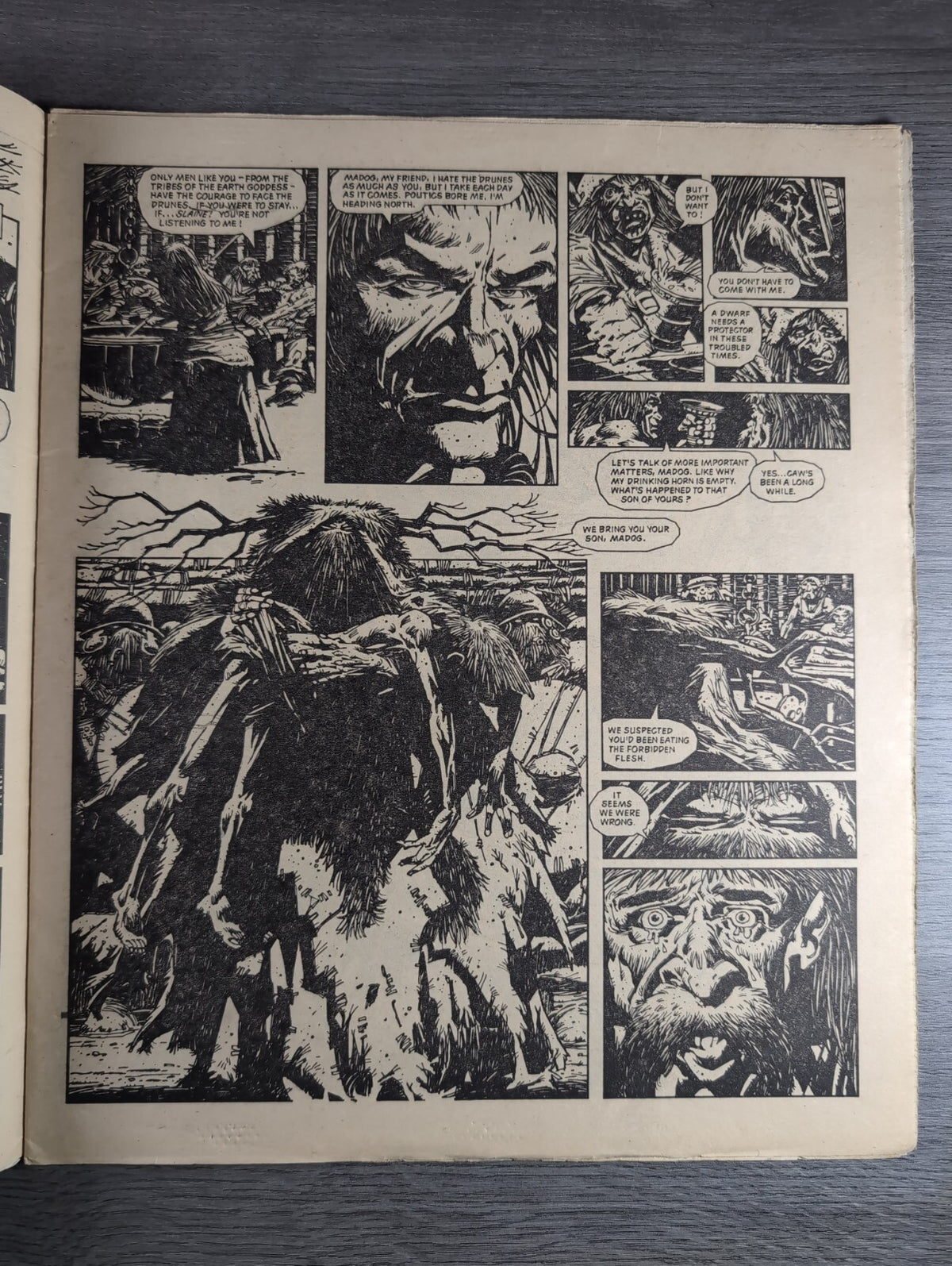 2000AD Prog 353 Featuring Judge Dredd Comic 28th Jan 1984 Vintage Retro Comic