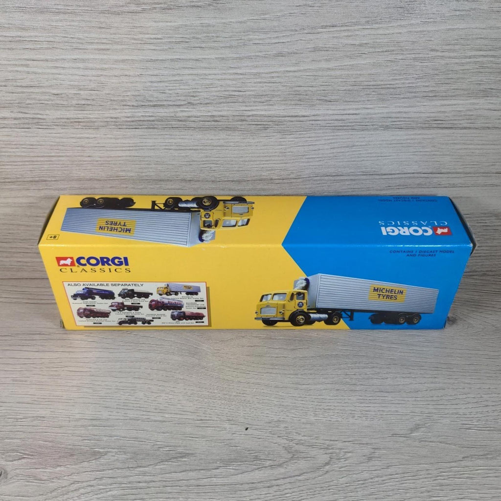 Corgi Classics 24701 Michelin Leyland Beaver Box Trailer Set Die-Cast Model