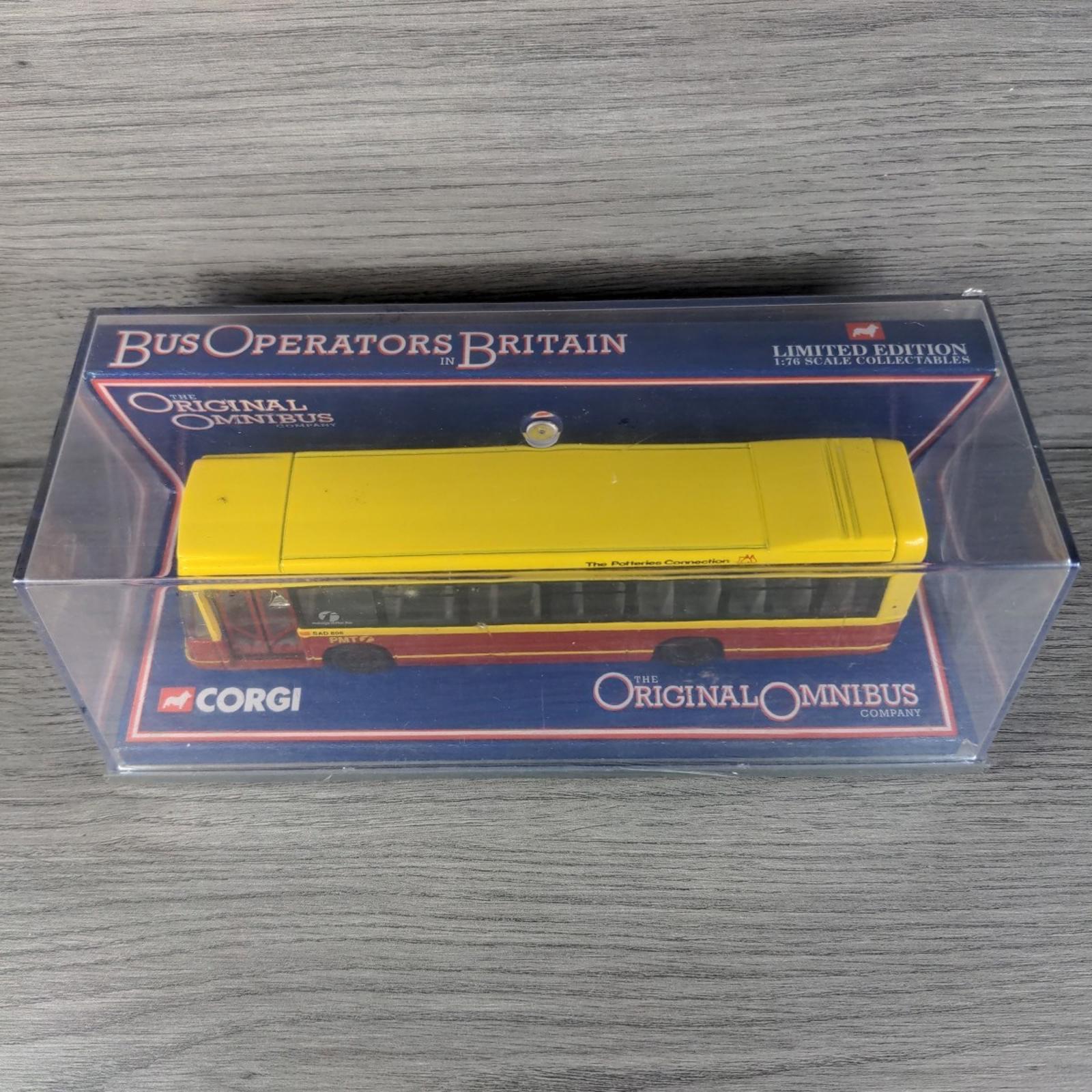 Corgi The Original Omnibus Co 429005 Optare Delta PMT 1:76 Diecast Scale Model