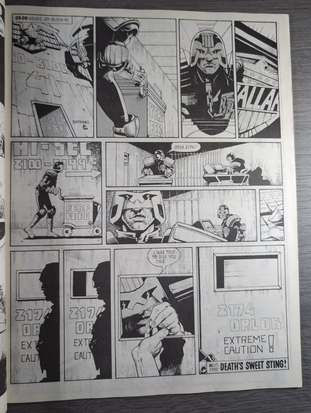 2000AD Prog 526 Featuring Judge Dread Comic 13th June 1987 Vintage Retro Comic