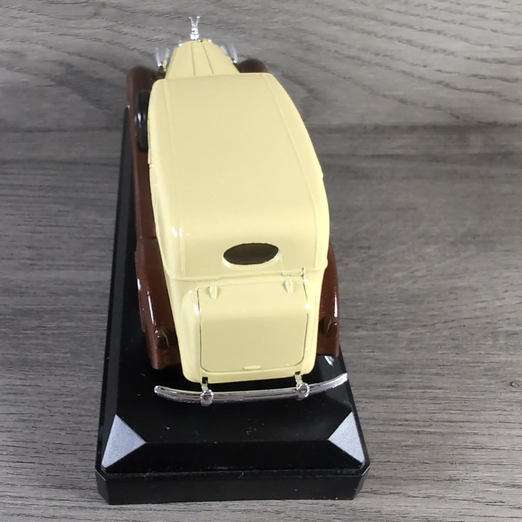 Solido Packard Sedan 4047  1:43 Scale Diecast Model Car