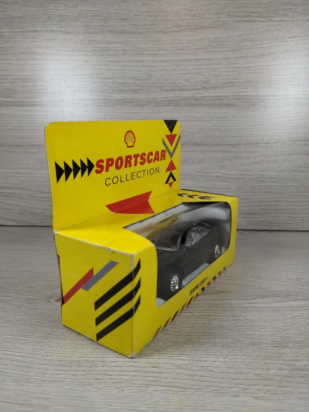 Shell Garage Sports Car Collection BMW 850 I Vintage Dicast Car - Retrorama UK