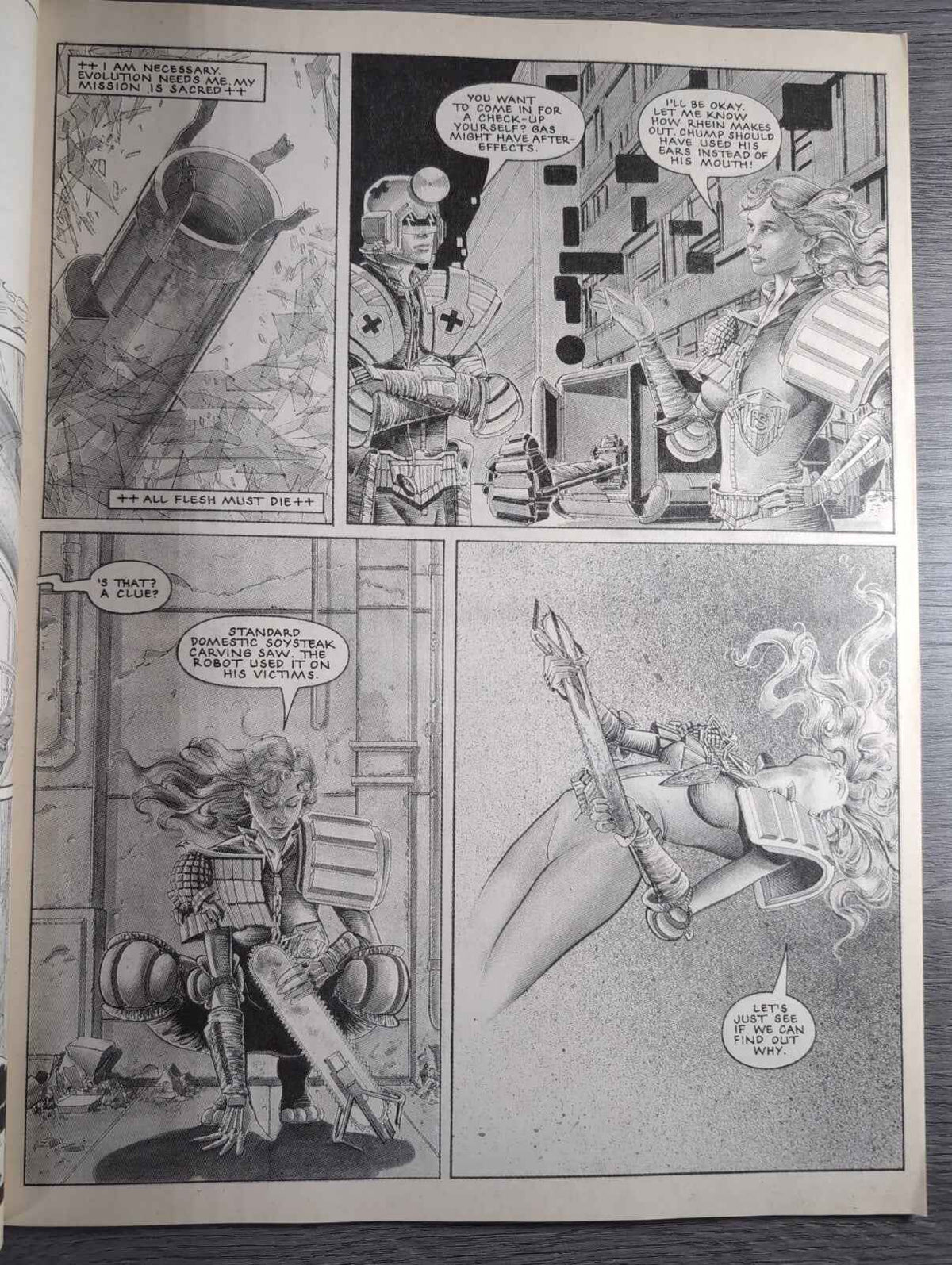 2000AD Prog 646 Featuring Judge Dread Comic 30th Sept 1989 Vintage Retro Comic