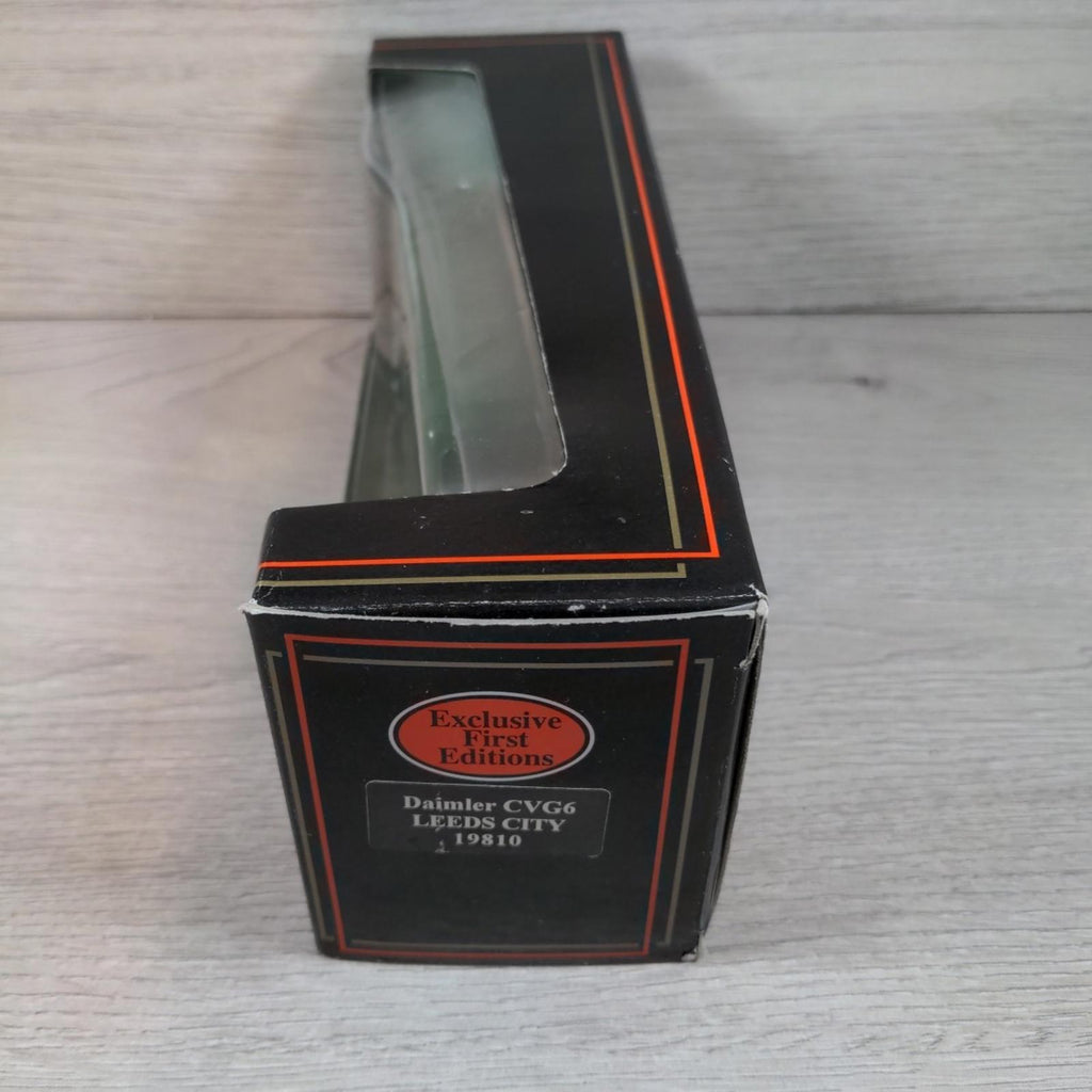 Exclusive First Editions Daimler CVG6 Leeds City 19810 1:76 Diecast Model