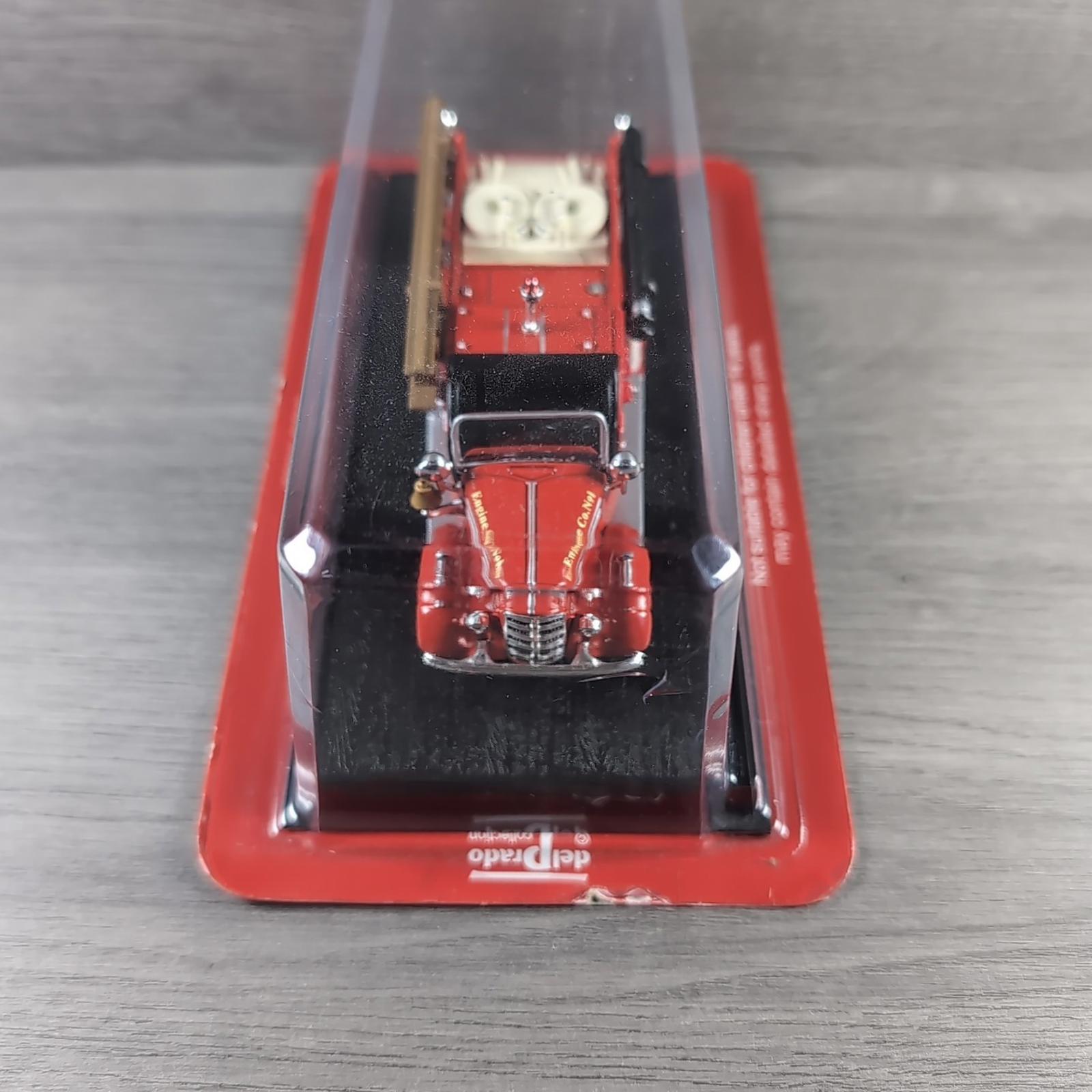 Del Prado Fire Engines of the World 1948 Mack Pumper 1:64 Scale Model