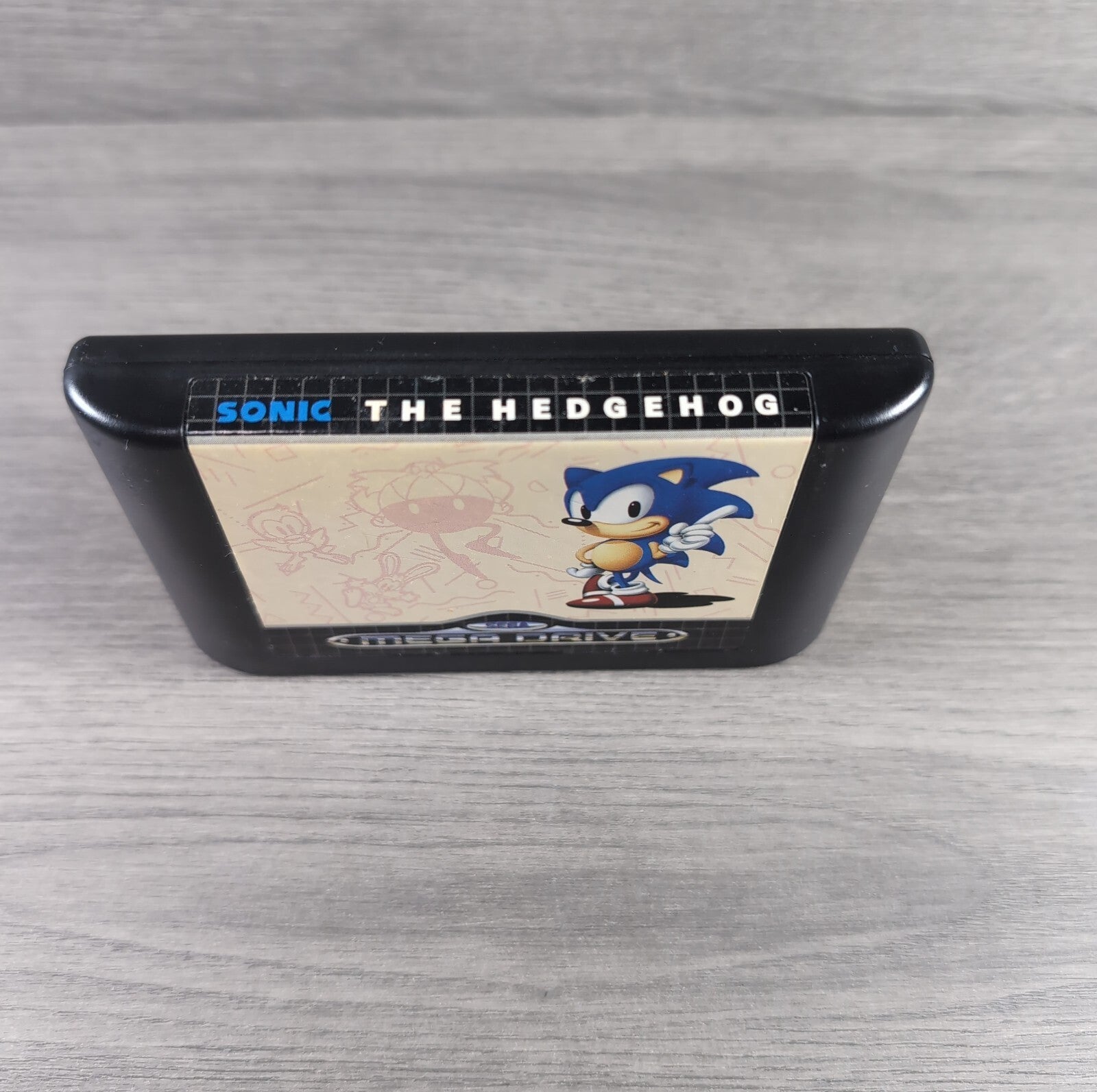 Sonic The Hedge Sega Mega Drive Game & Manual Tested & Working UK PAL Region