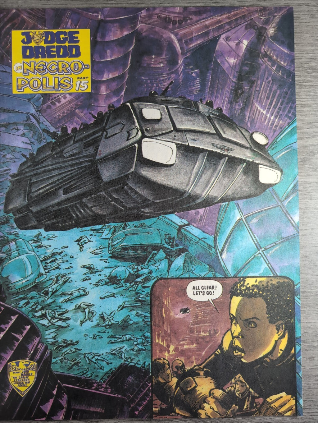 2000AD Prog 688 Featuring Judge Dredd Comic 21st July 1990 Vintage Retro Comic