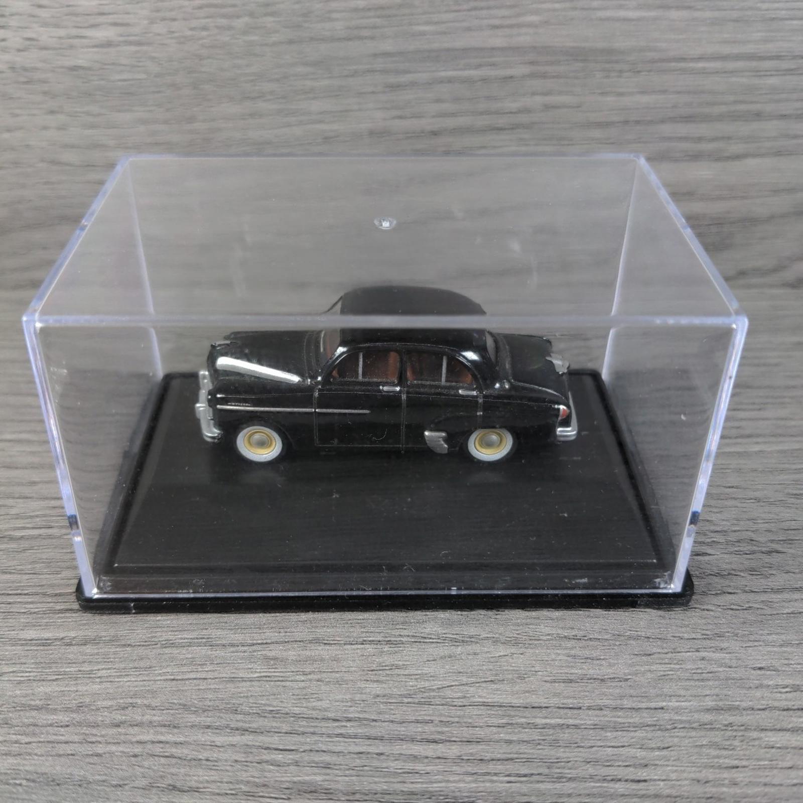 Oxford Automobile Company Black Wyvern F Series 1:76 Scale Die-Cast Model - Retrorama UK