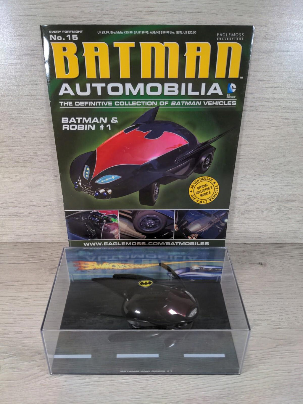 Eaglemoss Batman Automobilia Issue No 15 Batman & Robin #1  DC Comics