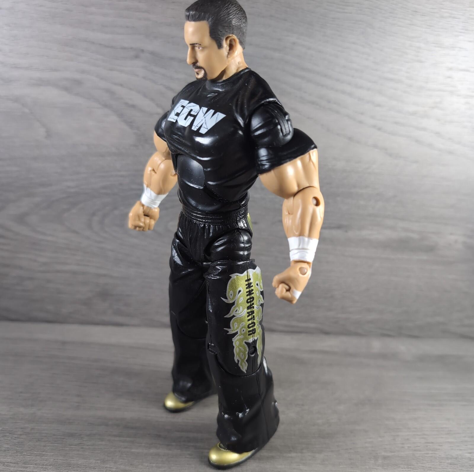 WWE Tommy Dreamer Wrestling Toy Action Figure Jakks Pacific 2005