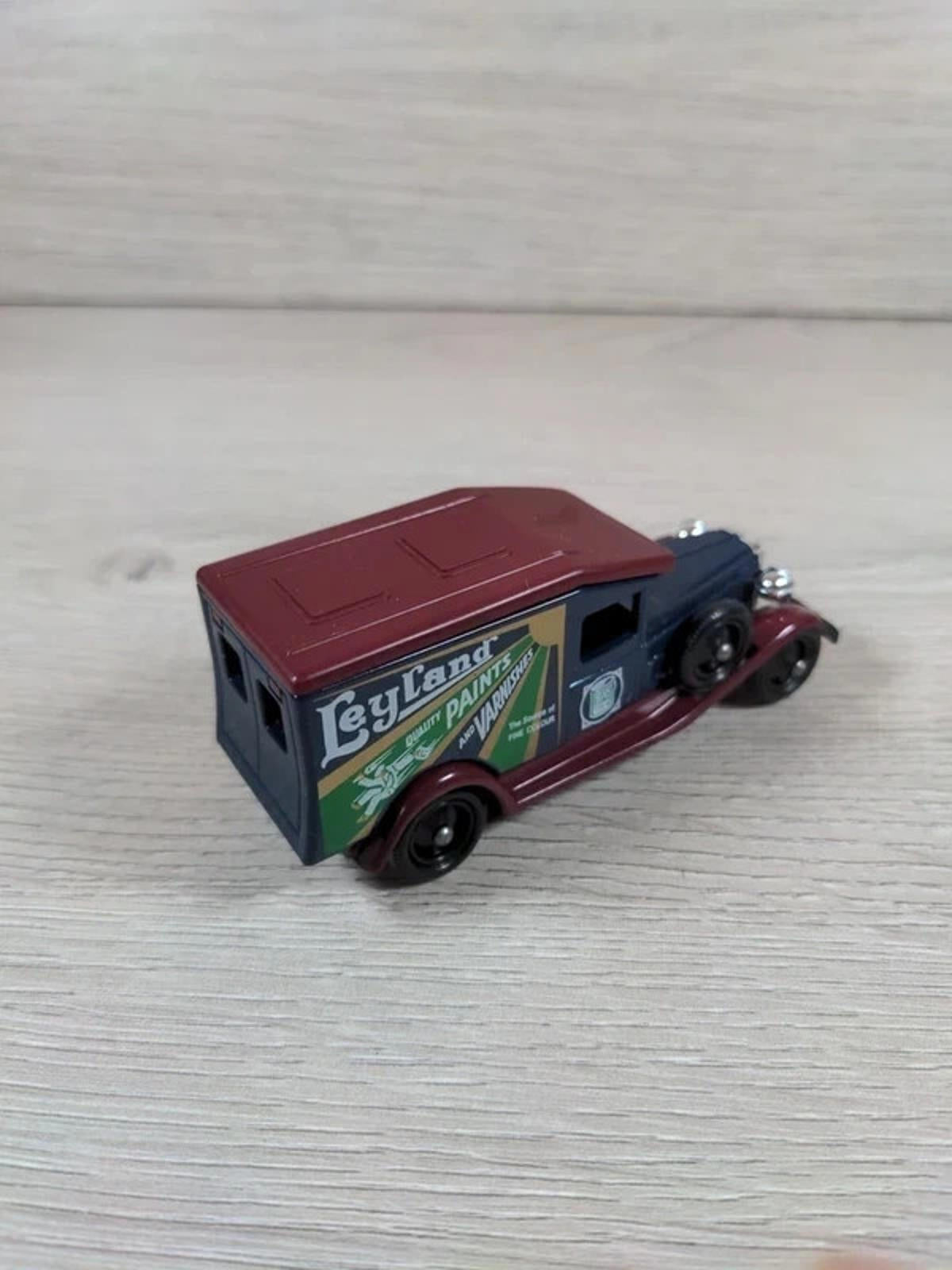 Lledo Days Gone 1836 Packard Leyland Paints 18016 Diecast Model Van - Retrorama UK