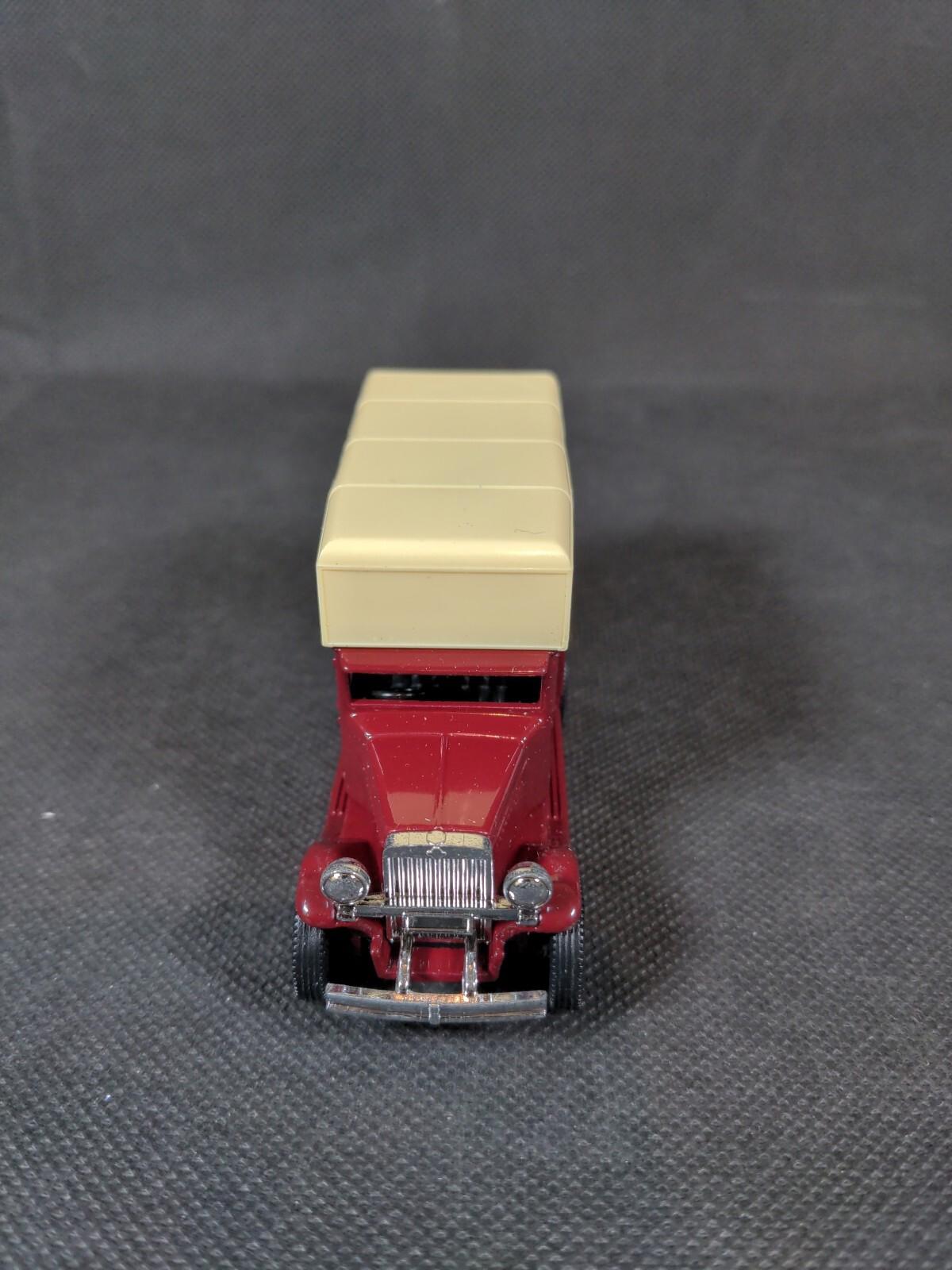 Oxford Diecast - Ltd Edition 1:43 Express Royal Collection Model C024