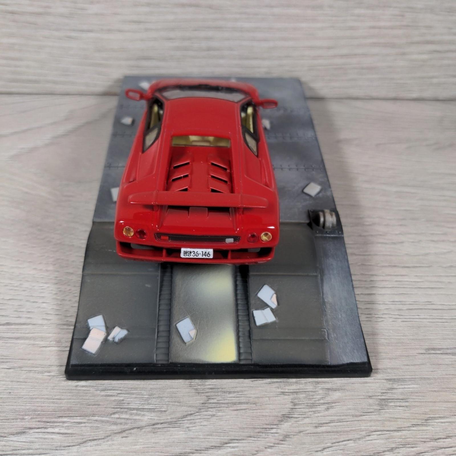 Eaglemoss James Bond 007 Lamborghini Diablo Die Another Day Diecast  1:43 Scale
