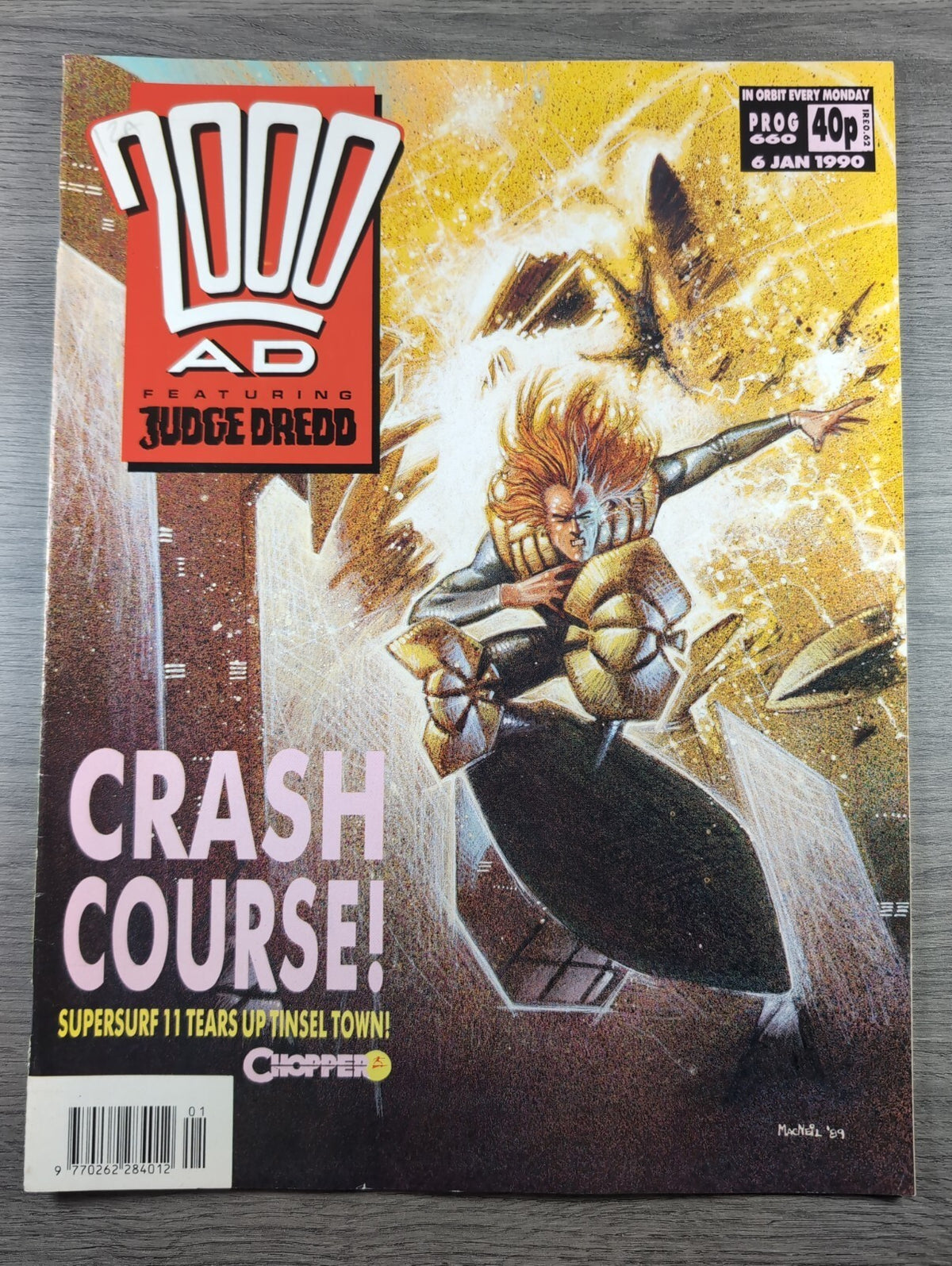 2000AD Prog 660 Featuring Judge Dread Comic 6th Jan 1990 Vintage Retro Comic - Retrorama UK