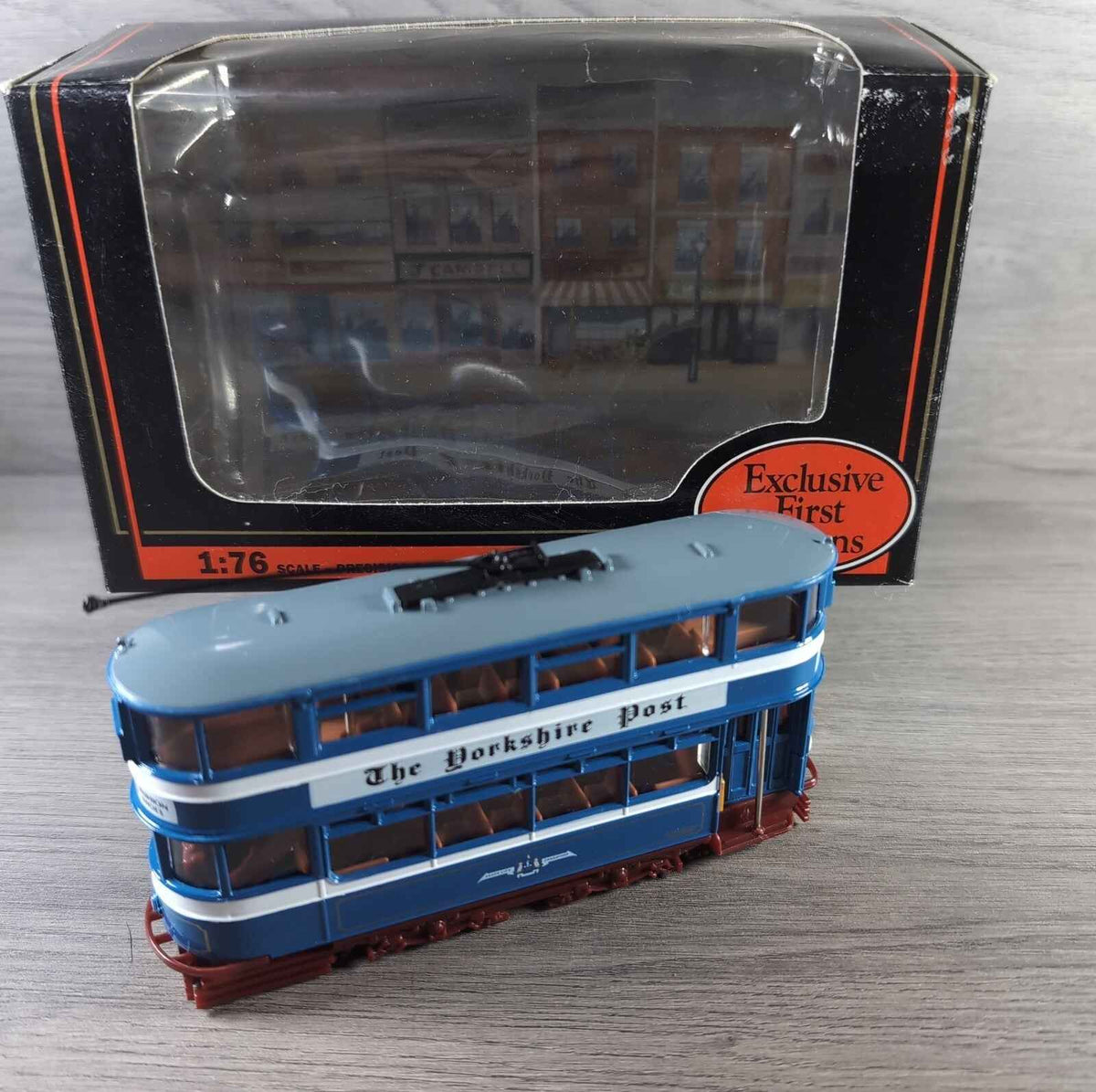 Exclusive First Editions E14301 Yorkshire Post Stylo Leeds Transport 1:76 Scale