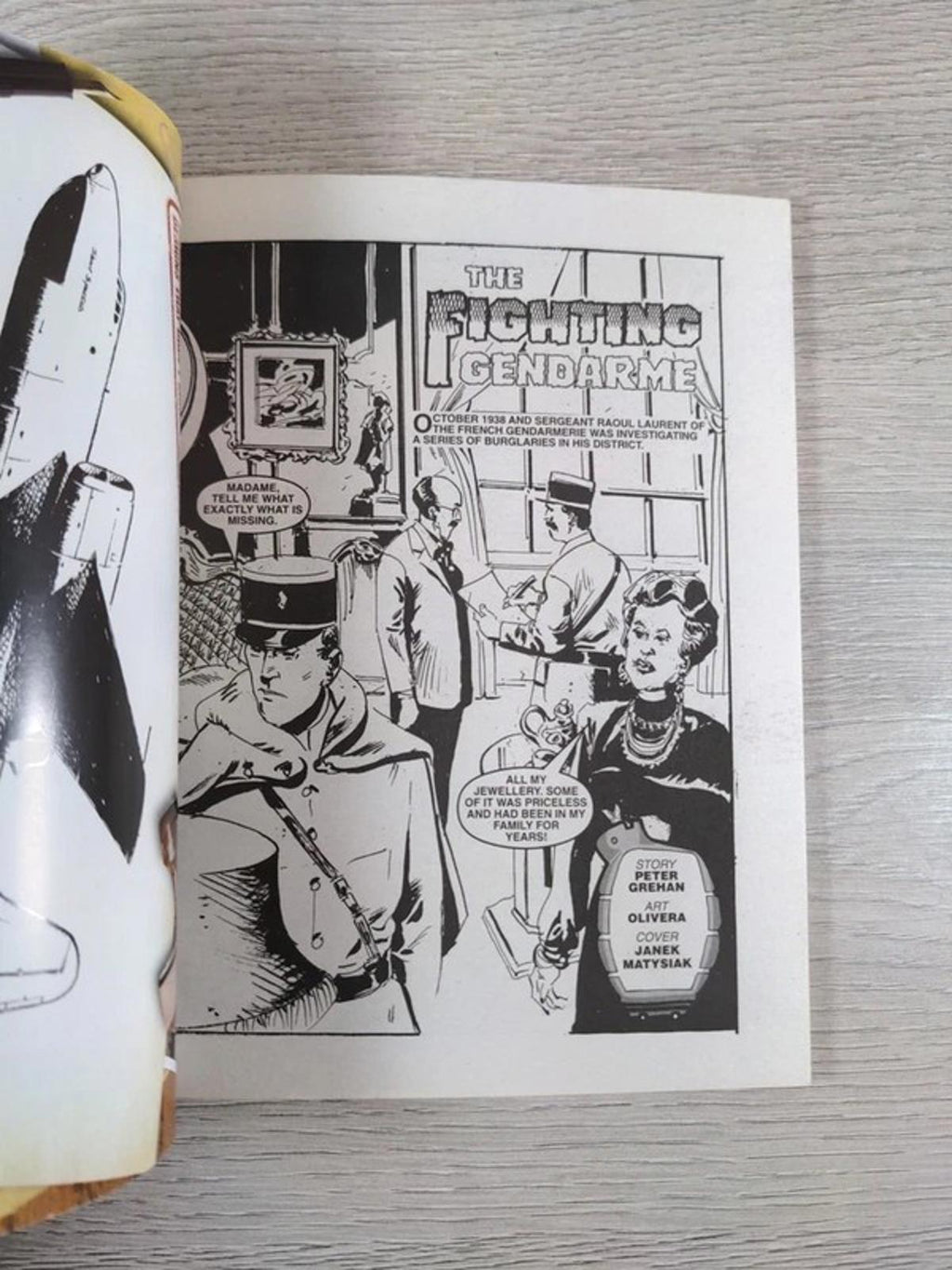 Commando Comic Issue Number 4535 The Fighting Gendarme - Retrorama UK