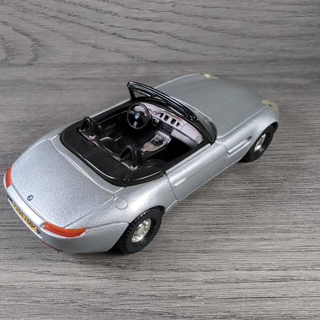 Corgi James Bond 007 BMW Z8 05001 The World Is Not Enough Die-Cast Model