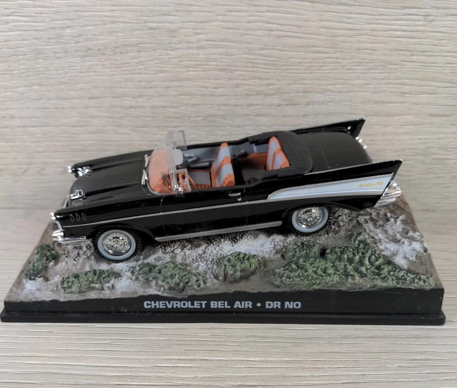 Eaglemoss James Bond 007 Chevrolet Bel Air Diecast Car 1:43 Scale Dr No
