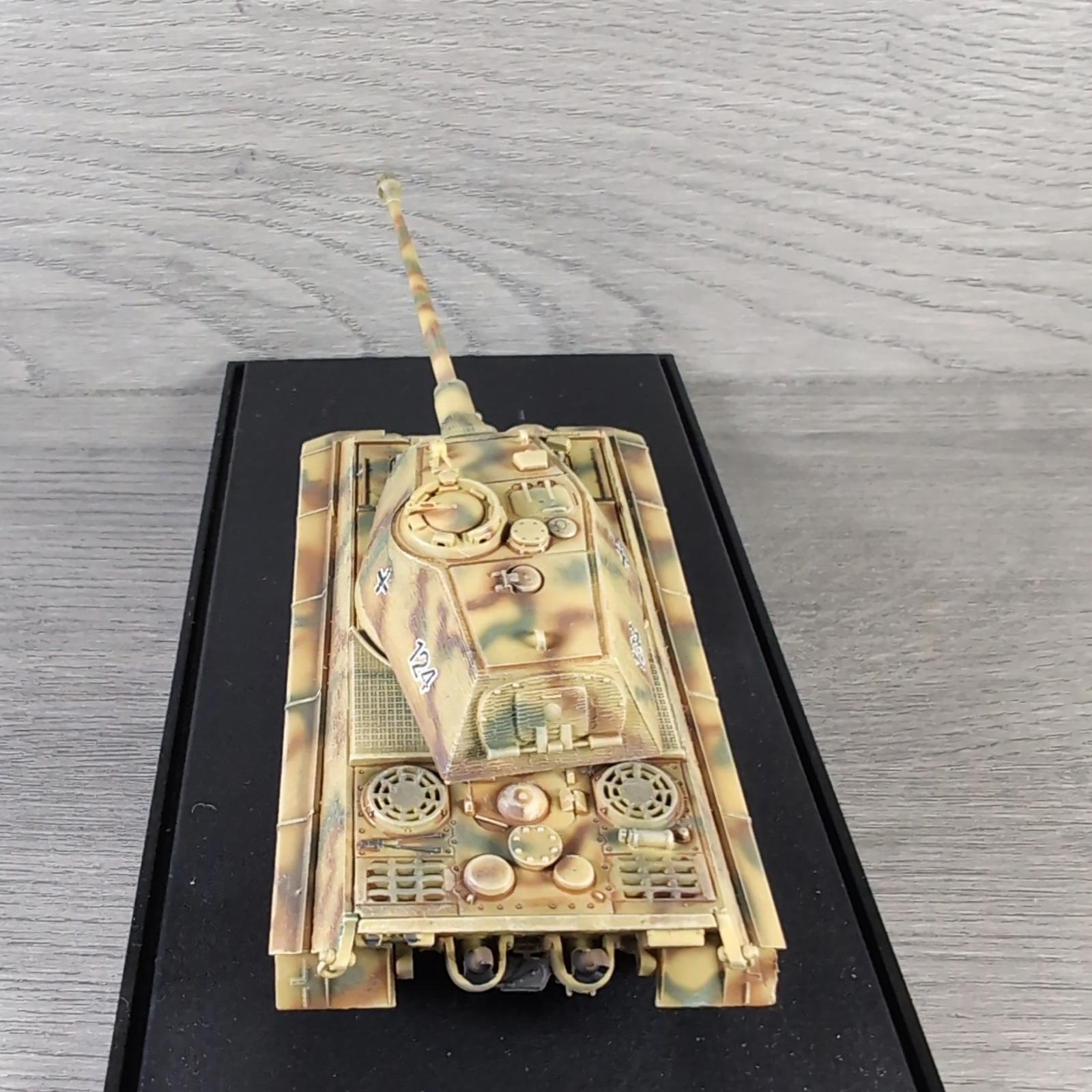 Dragon Armor Kingtiger Posrche Turrer w/Zimmerit sPzABT 501  1:72 Scale Model