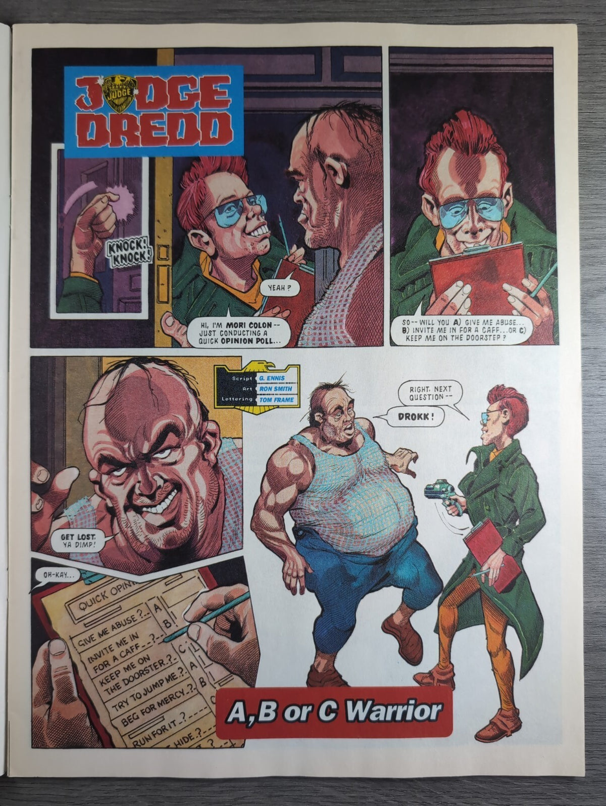 2000AD Prog 824 Featuring Judge Dredd Comic 27th Feb 1993 Vintage Retro Comic