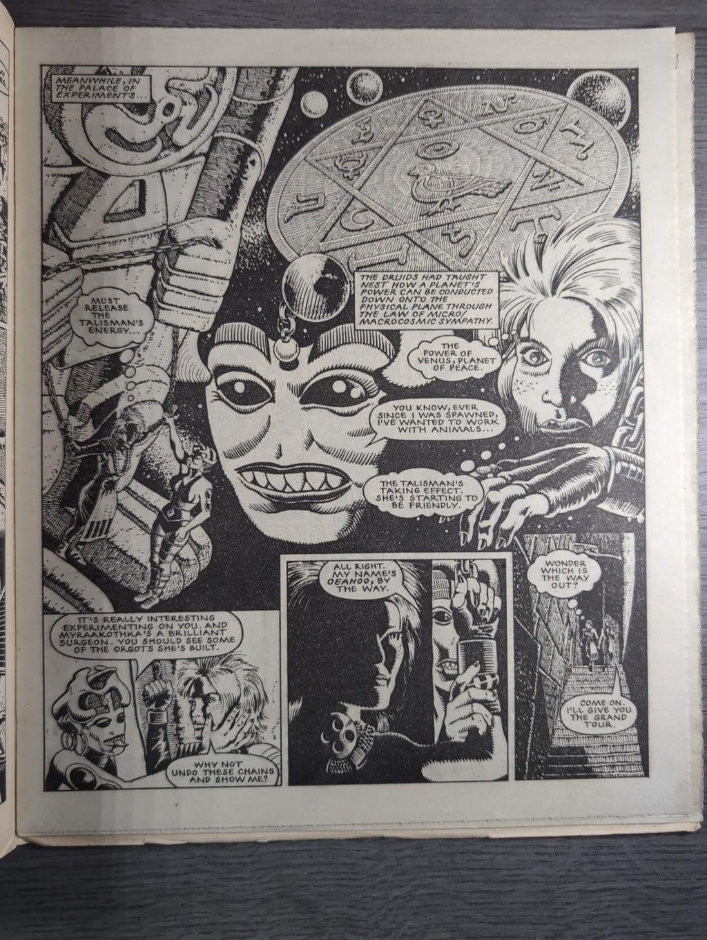2000AD Prog 433 Featuring Judge Dread Comic 31st Aug 1985 Vintage Retro Comic