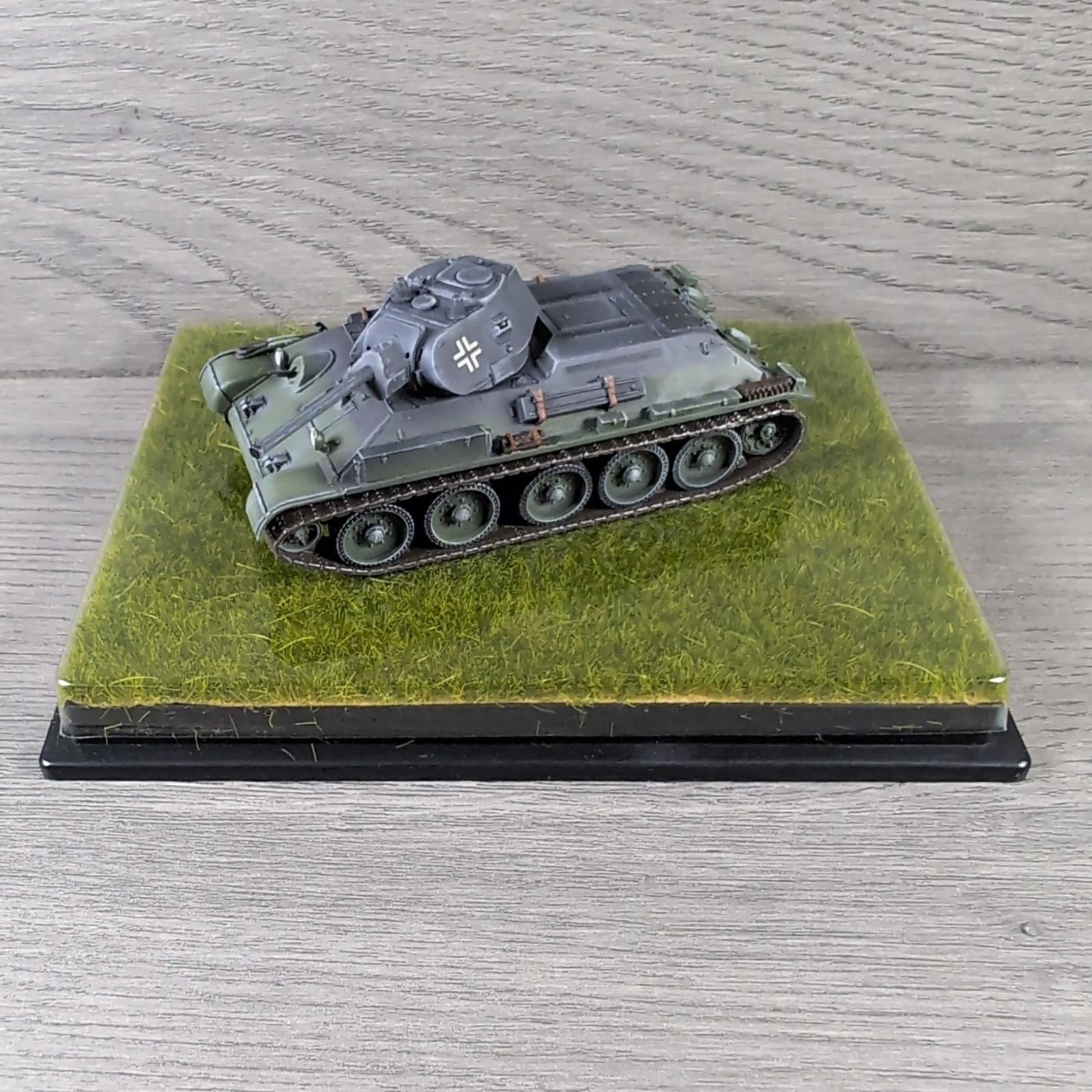 Dragon Armor T-34/76 Mod. 1941 6th Pz Div Eastern Front 1:72 Scale Model 60151