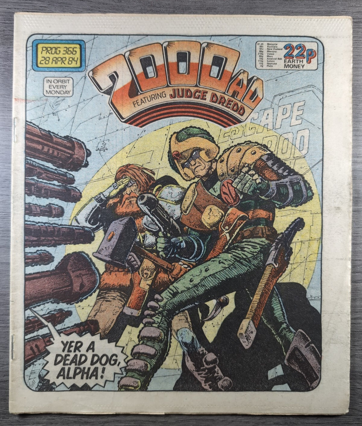 2000AD Prog 366 Featuring Judge Dredd Comic 28th April 1984 Vintage Retro Comic