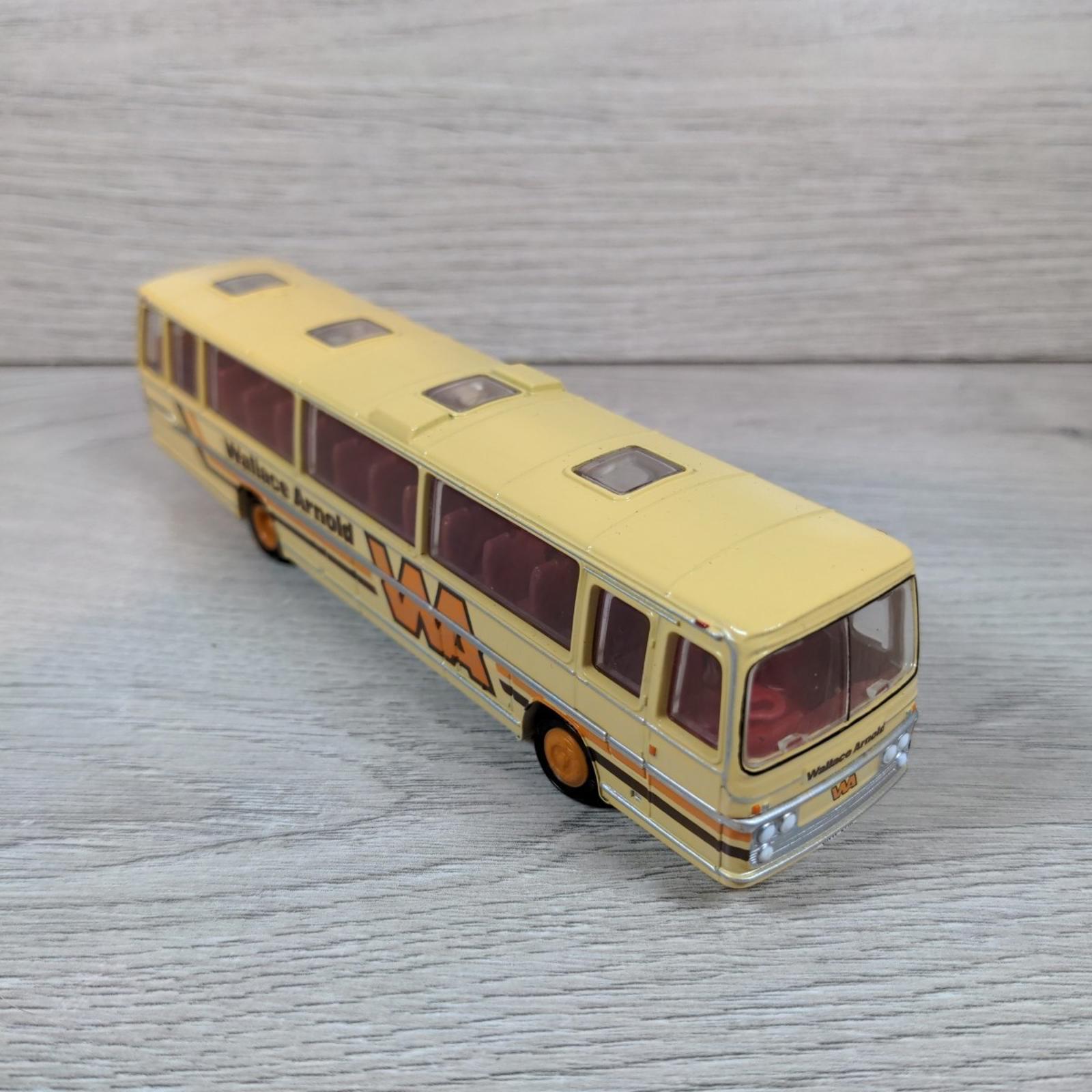 Exclusive First Editions EFE Plaxton Panorama Elite 15710 1:76 Diecast Model