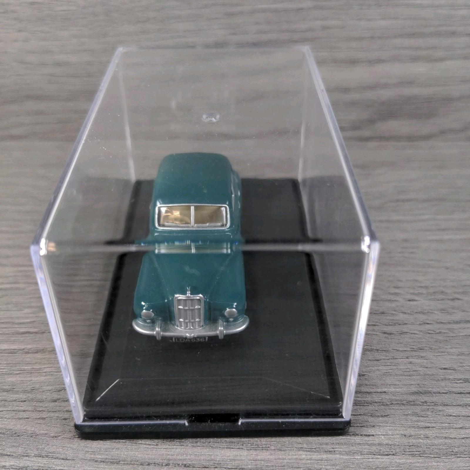 Oxford Automobile Company Romain Green Morris Six 1:76 Scale Die-Cast Model - Retrorama UK