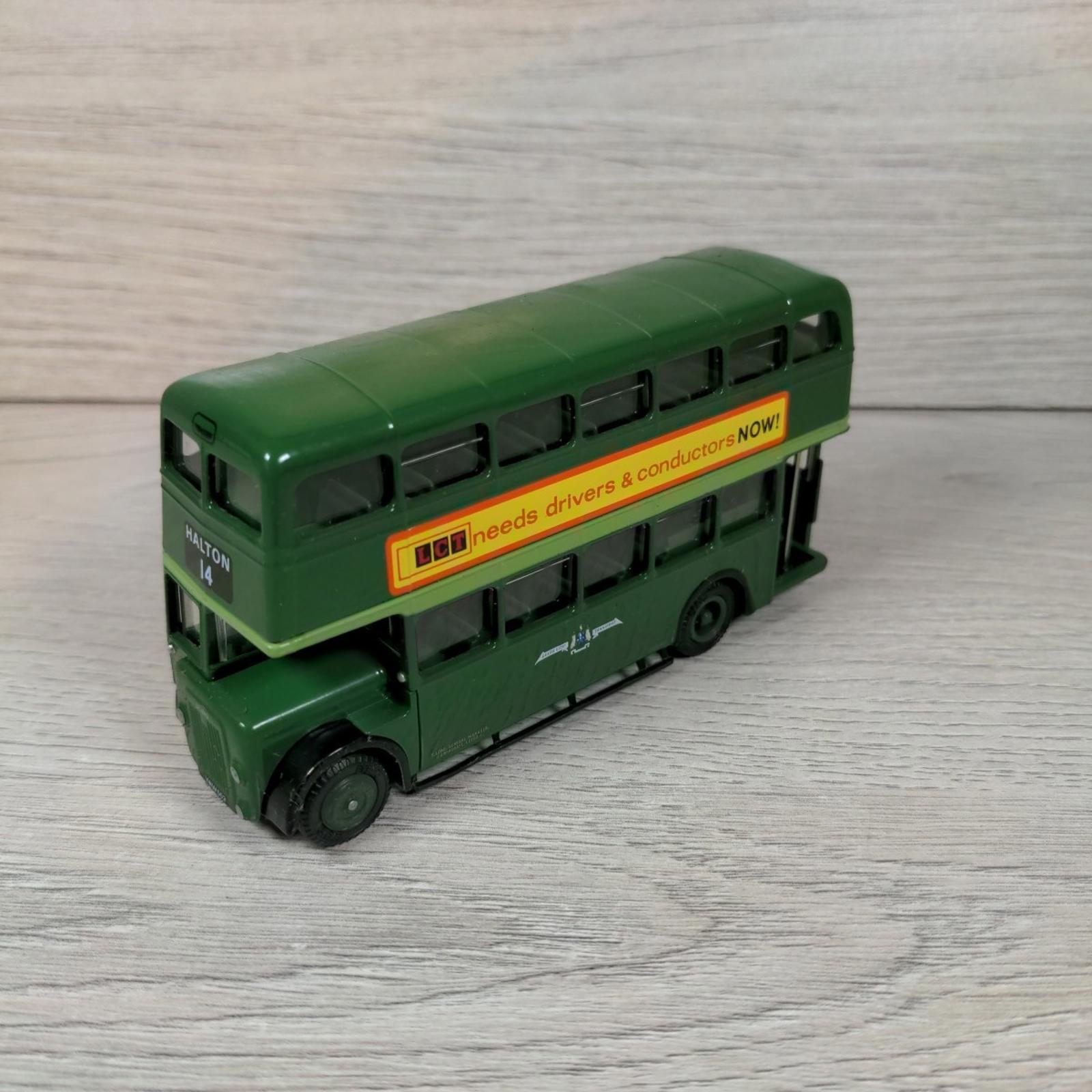 Exclusive First Editions Daimler CVG6 Leeds City 19810 1:76 Diecast Model