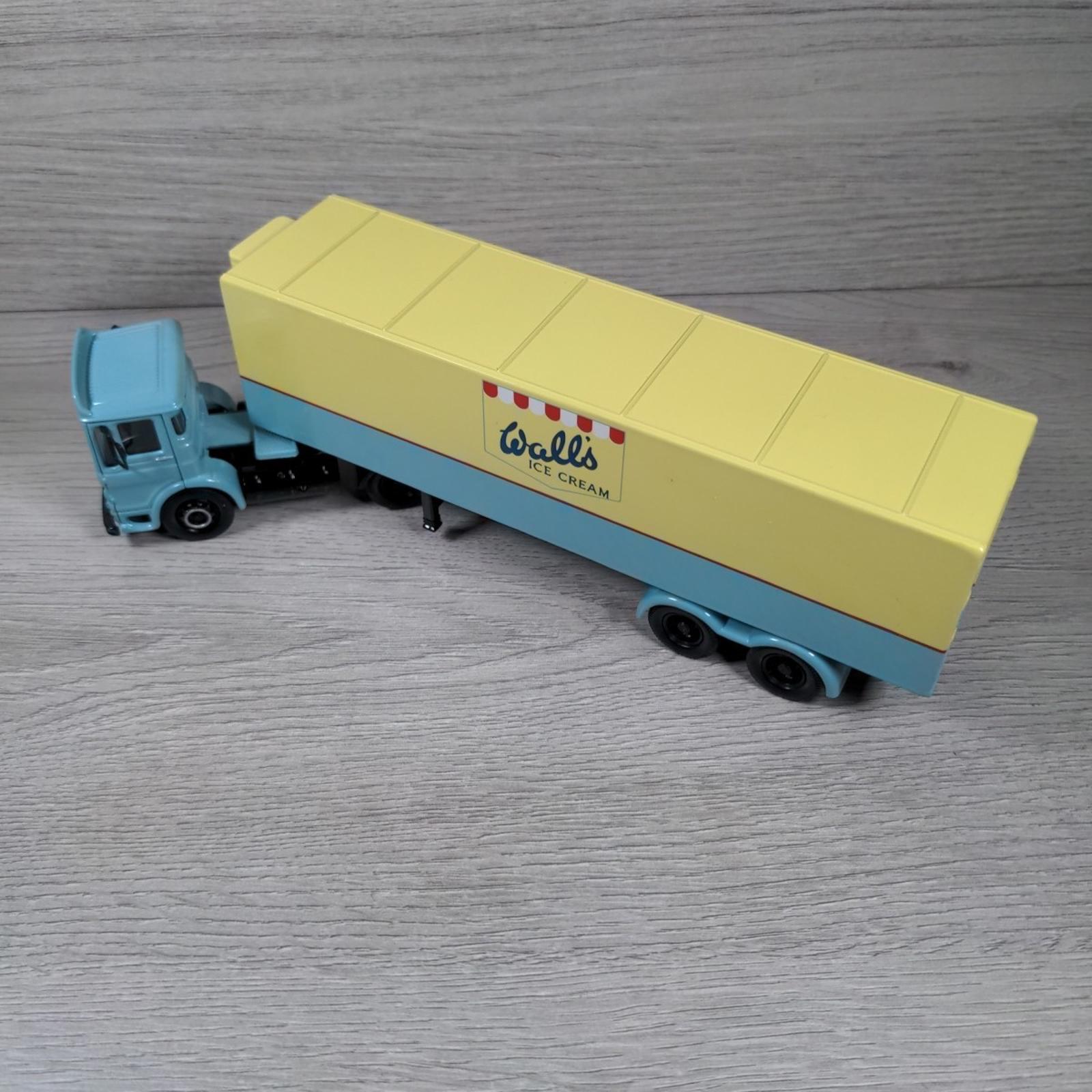 Corgi Classics Walls Ice Cream AEC Refrigerated Box Trailer Set 21401 Die-Cast