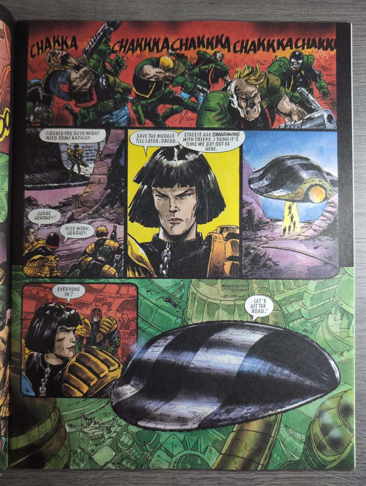 2000AD Prog 845 Featuring Judge Dredd Comic 24th July 1993 Vintage Retro Comic